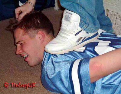 footworship sucks footworship sucks