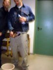 dudespissing007001.jpg