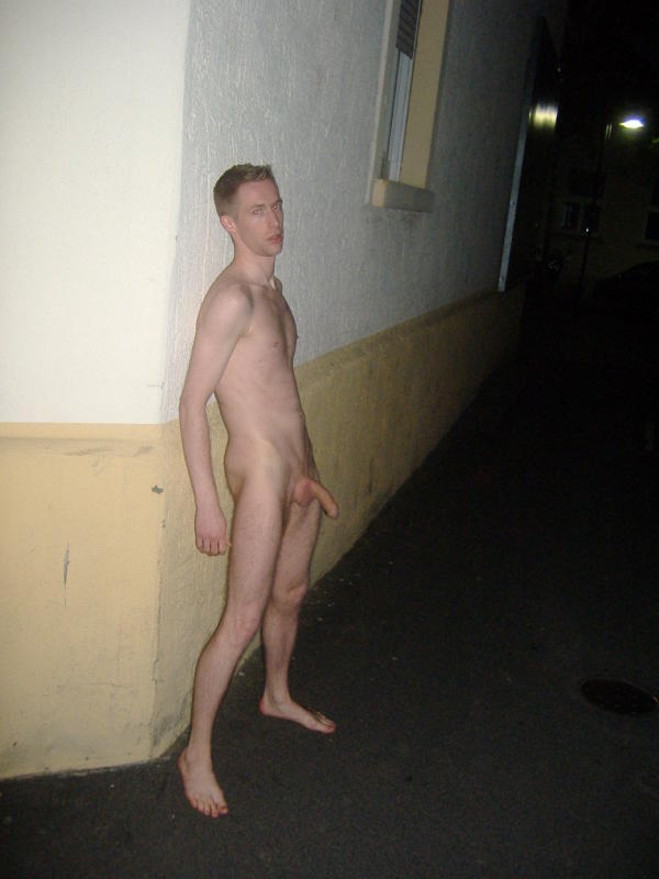 our continental brothers get their kit off