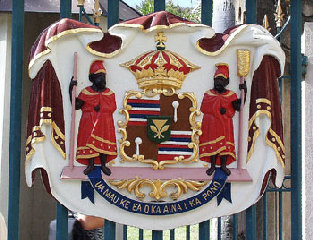 hawaiiancrest.jpg