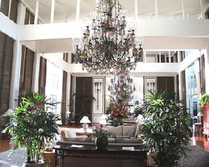 hotellobby.jpg
