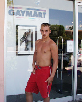 gabeatgaymart.jpg