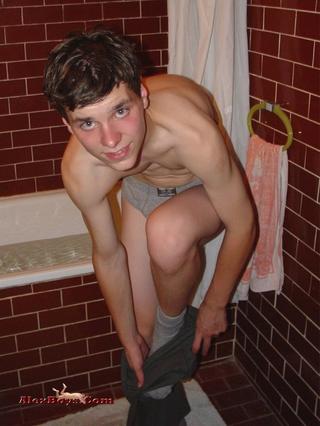 2003-10-15 16:37:52