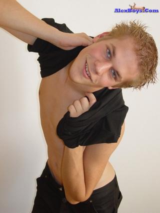 2003-12-08 02:25:22