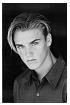 hotyoungguys181.jpg