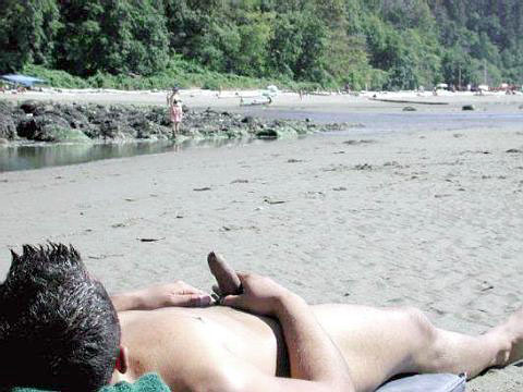 stroking-in-public.jpg