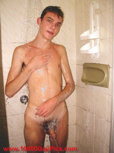 clint_shower_19.jpg
